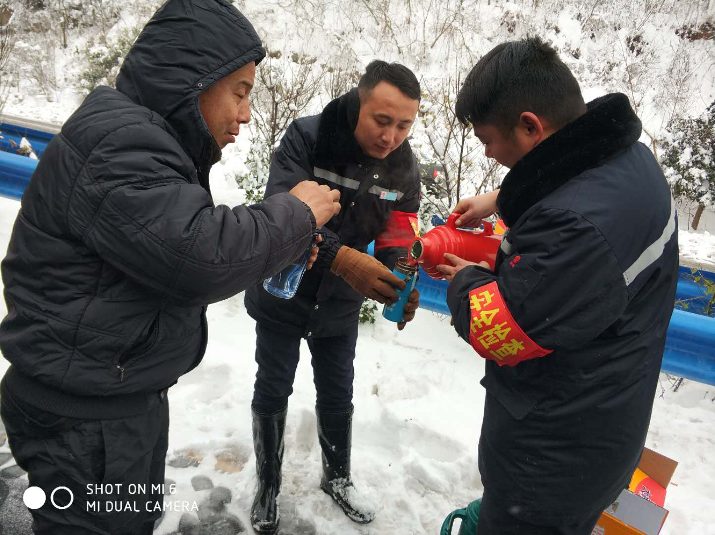 图片2.png 图片2.png