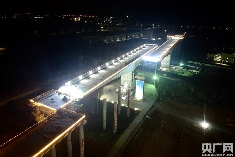 y527.jpg