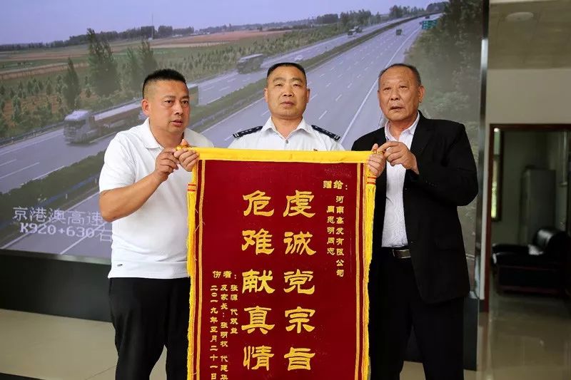 4bb515739cf04f1da376c392baae1822.jpeg 4bb515739cf04f1da376c392baae1822.jpeg