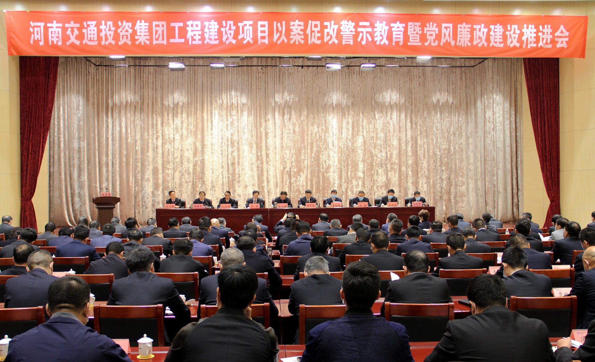 压缩.jpg